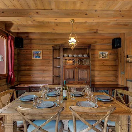 Blackbushe - Traditional - Alpes Travel - Sleeps 4-6 Les Houches