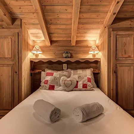 Blackbushe - Traditional - Alpes Travel - Sleeps 4-6 * Les Houches