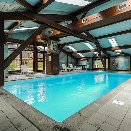 Chalet Blackbushe - Traditional - Alpes Travel - Sleeps 4-6