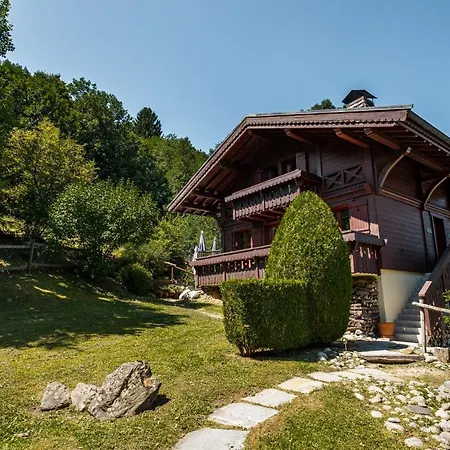 Blackbushe - Traditional - Alpes Travel - Sleeps 4-6 * Les Houches