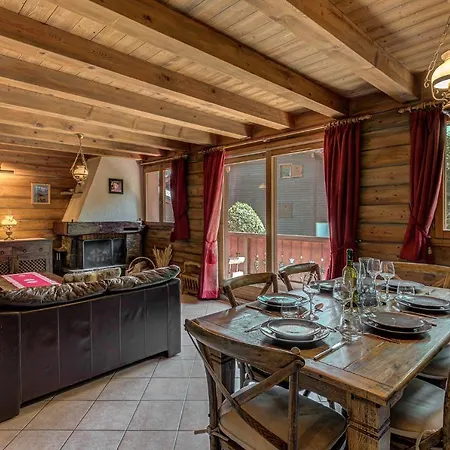 Chalet Blackbushe - Traditional - Alpes Travel - Sleeps 4-6 *